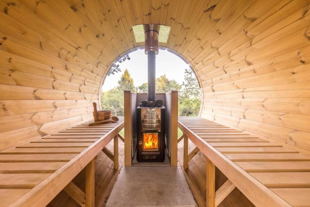 Enjoy Cozy Tree House Hills Forest Gardens Beautiful Views Sauna Hotbath