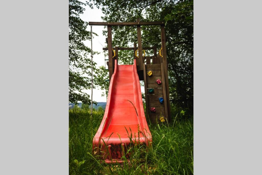 Enjoy Cozy Tree House Hills Forest Gardens Beautiful Views Sauna Hotbath Holiday home *