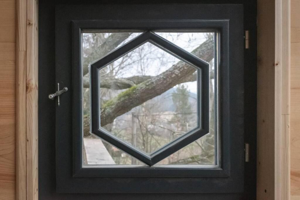 Будинок відпочинку Enjoy Cozy Tree House Hills Forest Gardens Beautiful Views Sauna Hotbath Jablonne v Podjestedi